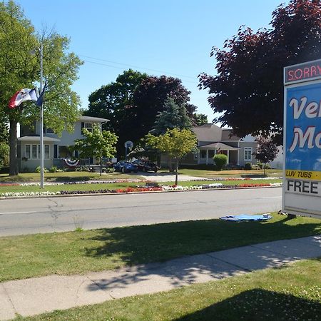 Ventura Motel ลูดิงตัน ภายนอก รูปภาพ