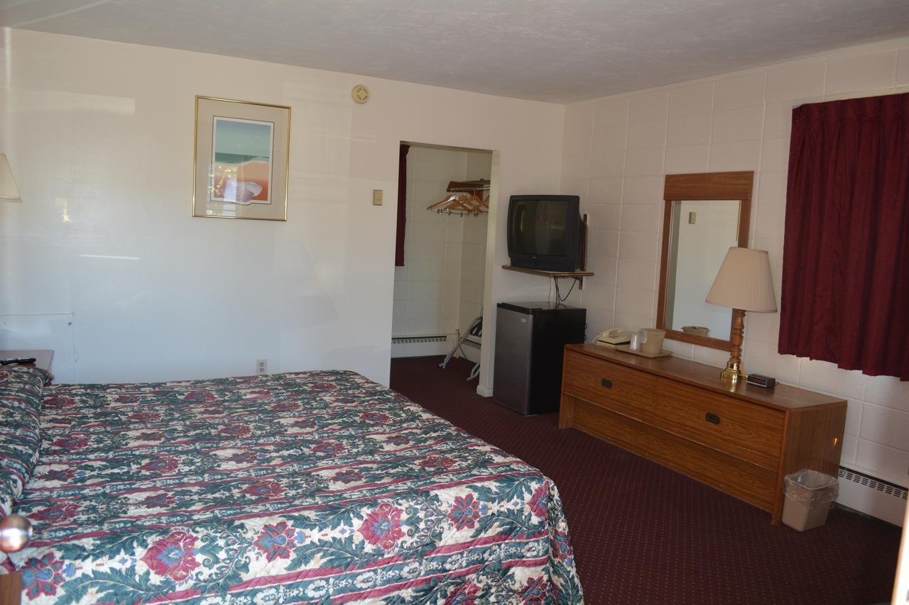 Ventura Motel ลูดิงตัน ภายนอก รูปภาพ