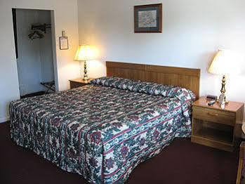 Ventura Motel ลูดิงตัน ภายนอก รูปภาพ